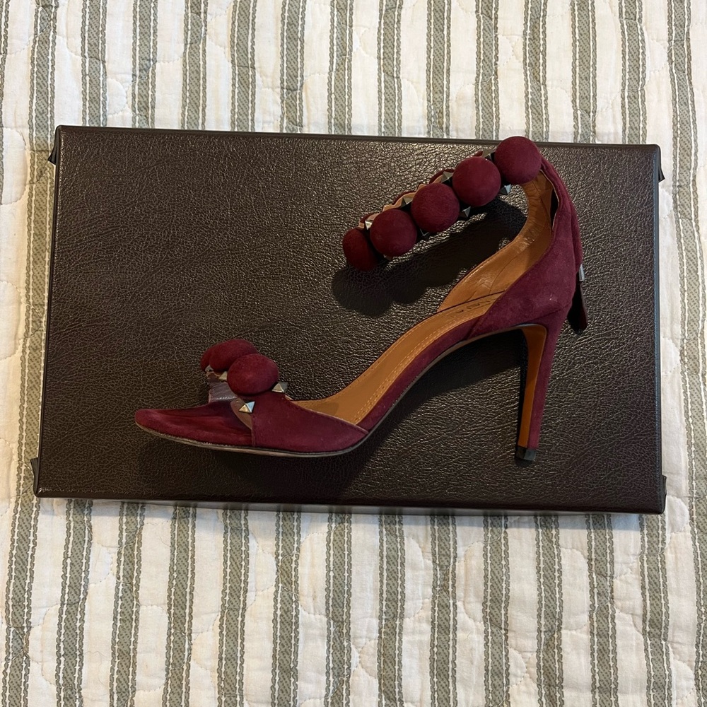 Alaïa Paris “Chamois Bombe” Suede Sandals – Size 36.5 EU / 6.5 US